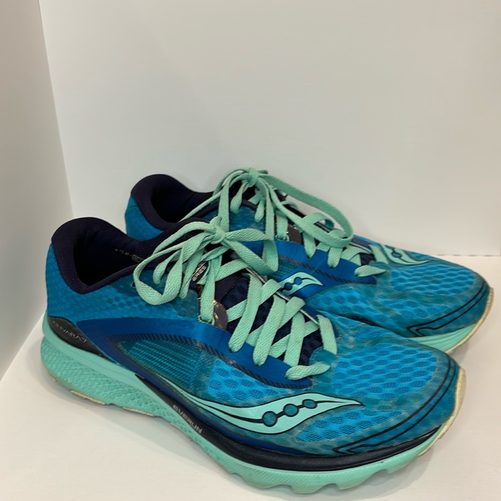 Saucony Kinvara Teal Blue Running Shoes S10298 Womens, size 8